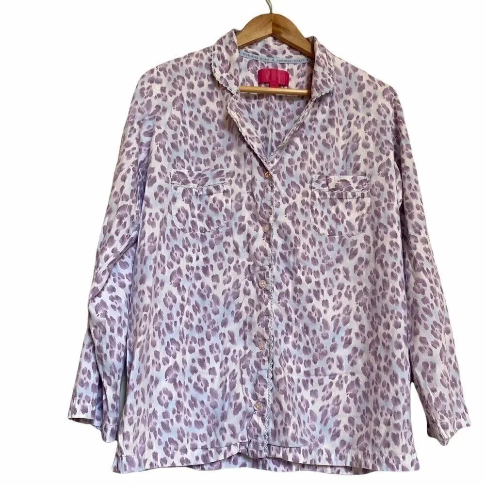 VICTORIAS SECRET Button Up Long Sleeve Sleep Shirt